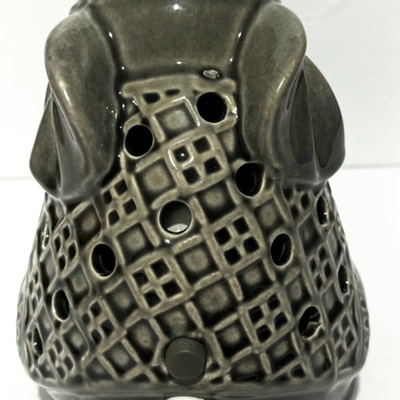 Elephant Nightlight Wax Warmer Accent Light Trunk Up Animal Tart Candle - Picture 4 of 7